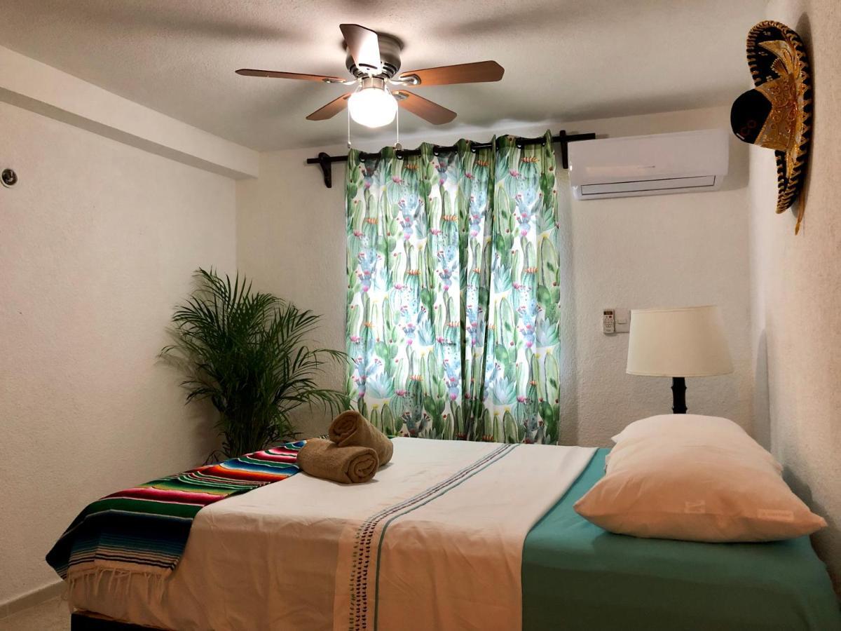 ホテル Casa Tropical カンクン エクステリア 写真