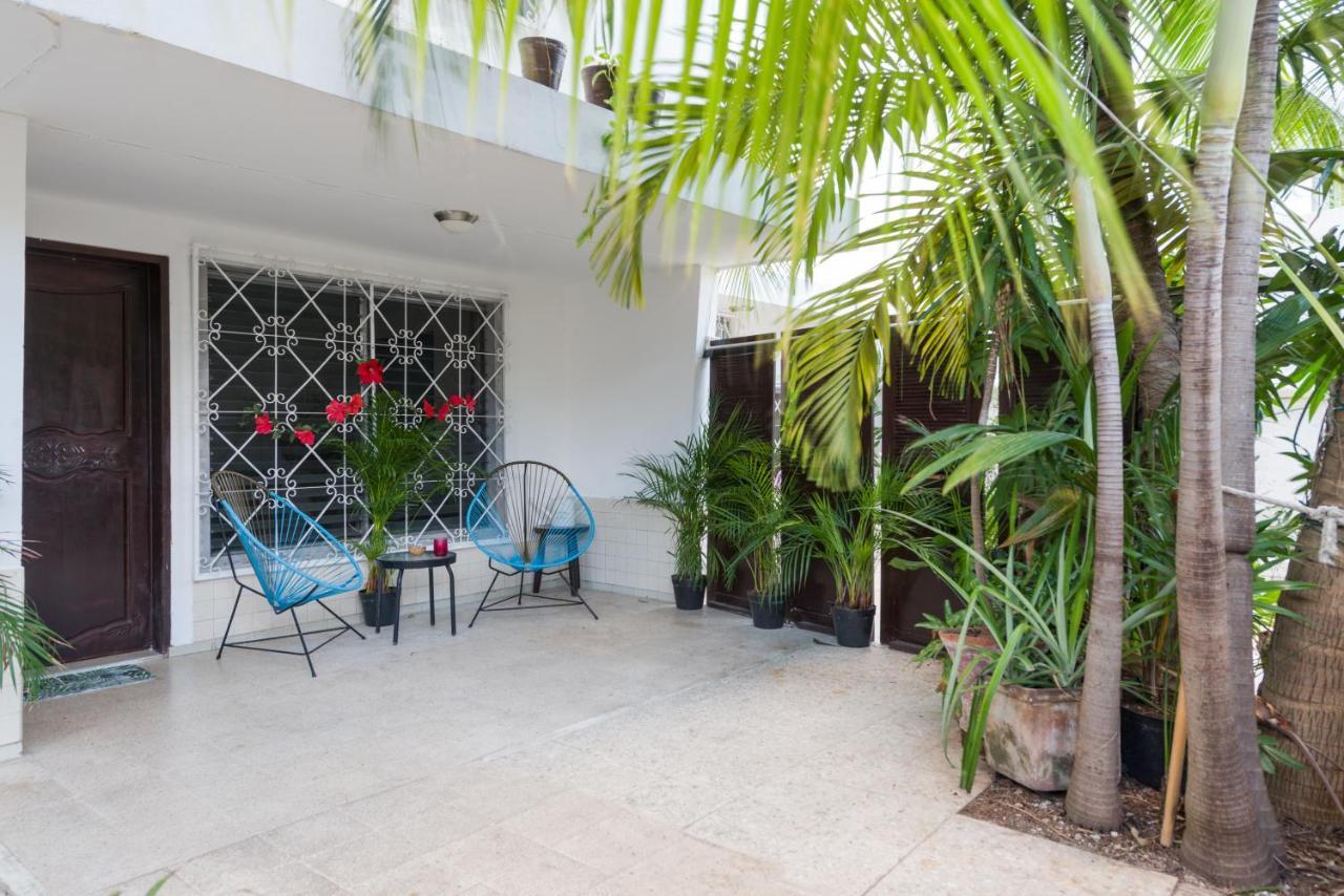 ホテル Casa Tropical カンクン エクステリア 写真
